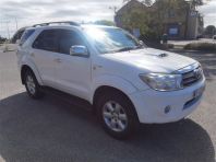 Used Toyota Fortuner 3.0D-4D auto for sale in Bellville, Western Cape