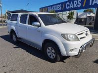 Used Toyota Hilux 2.7 double cab Raider for sale in Bellville, Western Cape